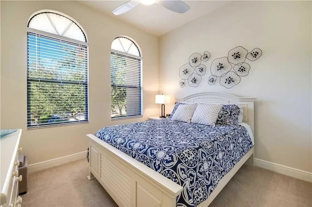Serrano 201 - Two Bedroom Home