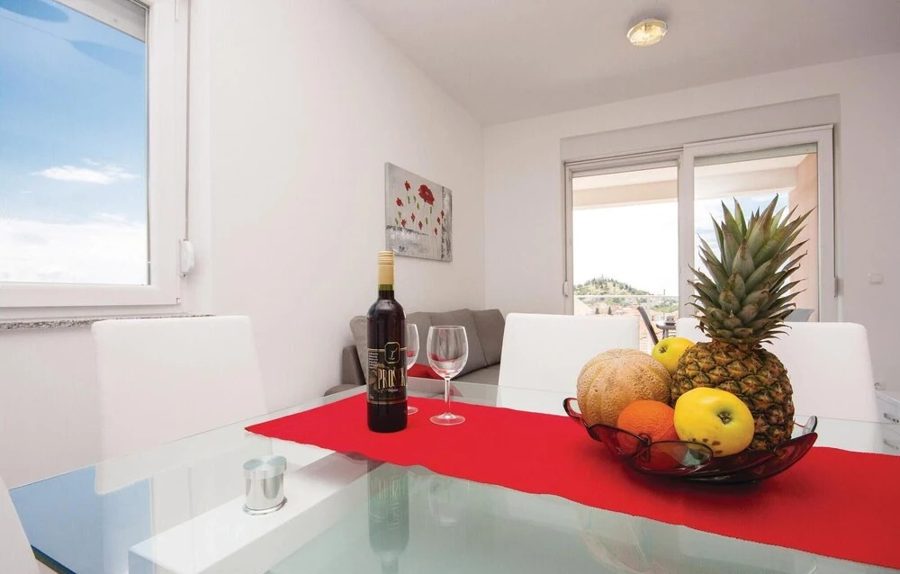 Awesome Home in Tribunj With Wifi and 3 Bedrooms