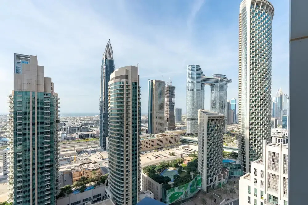 Lux BnB Stand Point -Burj Views