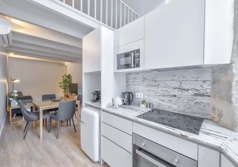 Oporto Comfort Dom Hugo - Historic Apartments