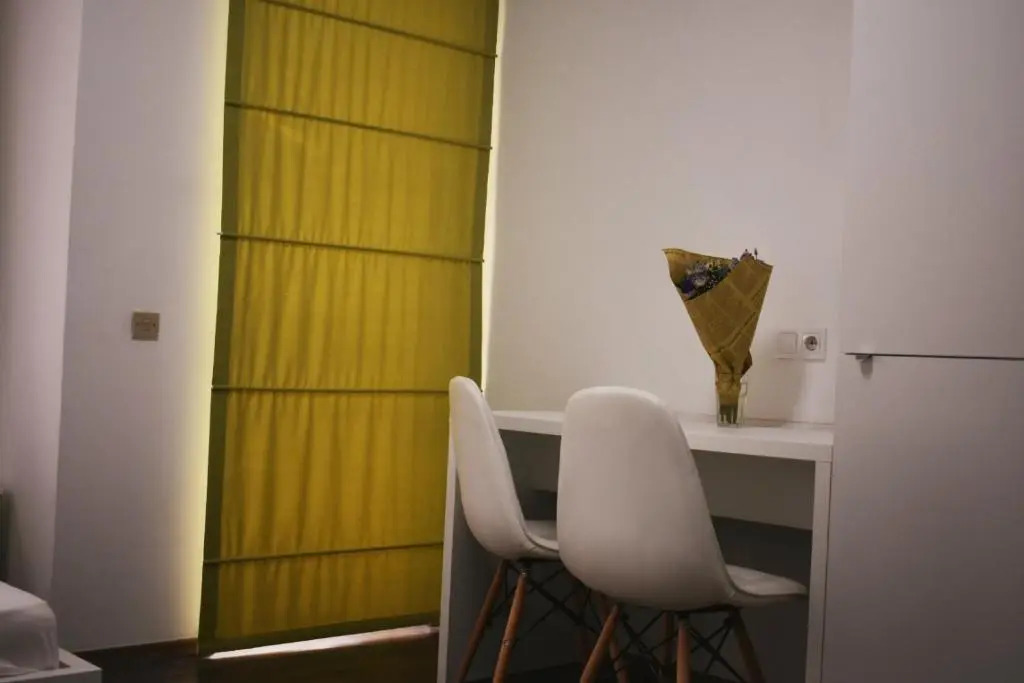 Grand Central Accommodation - Beldiman