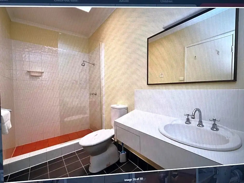 Biloela Centre Motel & Grevillea Steakhouse & Bar