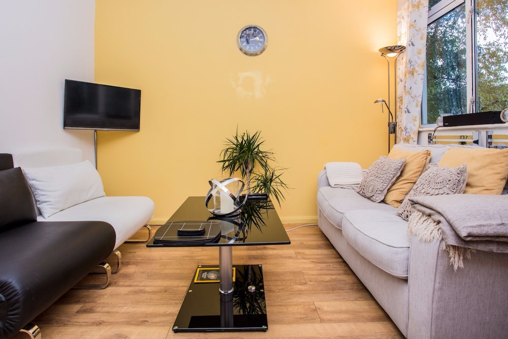 Maida Vale 1 Bedroom Apartment with a Balcony