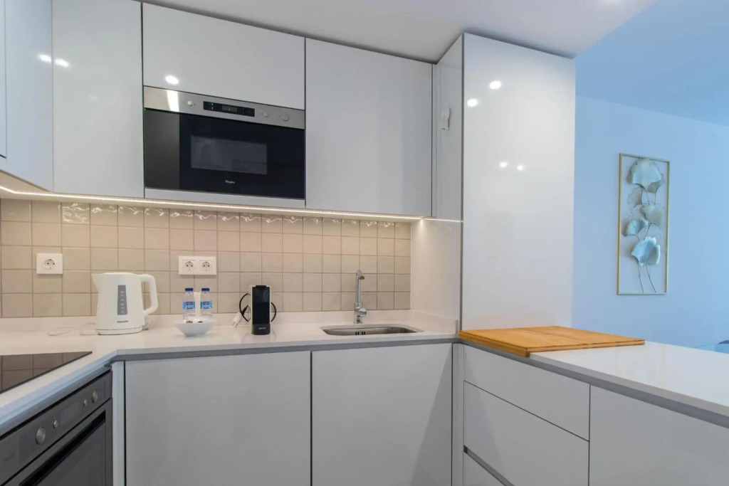 Stunning Apartment w/ Free Parking by LovelyStay