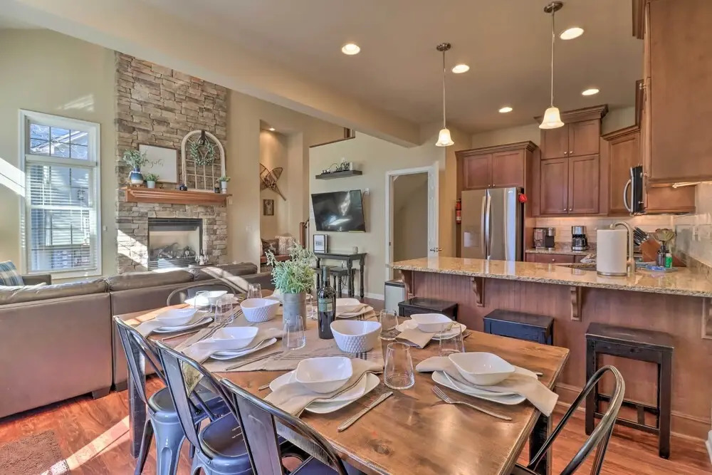 Big Boulder Mountain Townhome w/ Lake Club Access!
