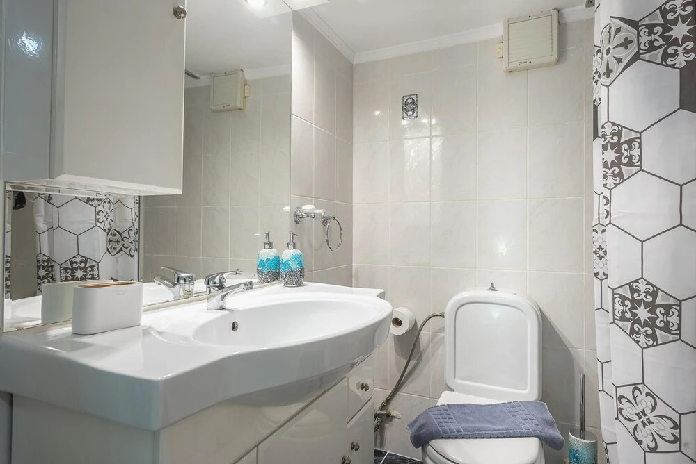 Acropolis Villa 3BR 9ppl 10 minutes Metro&Museum