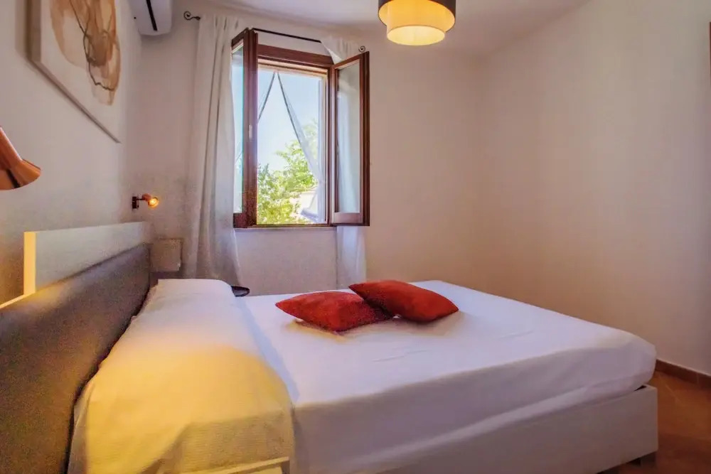 Pater Meus Suites - Sea View, Pool & Parking
