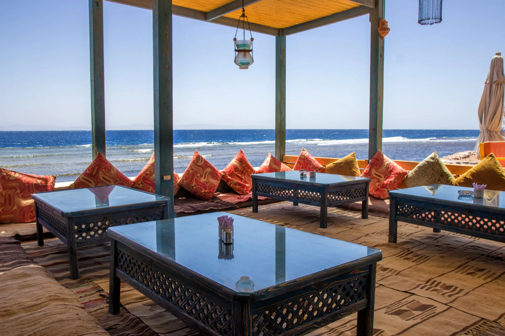 Shams Hotel & Dive Centre
