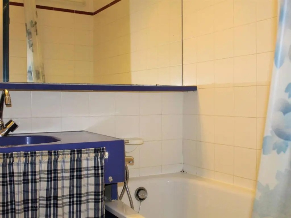 Appartement Villeneuve-Loubet, 3 pièces, 6 personnes - FR-1-252A-73