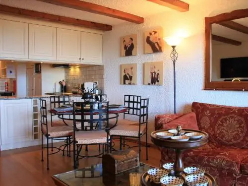 Apartment Le Bouquetin 1 by Interhome