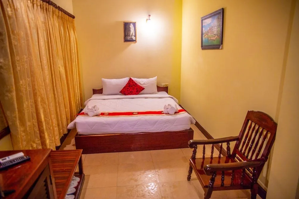 Hotel Rajdhani Palace