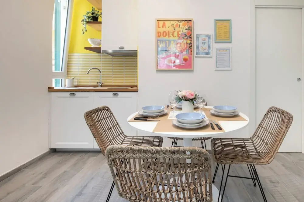 aMoneglia, 2 minutes walk to the beach, PVT PARK