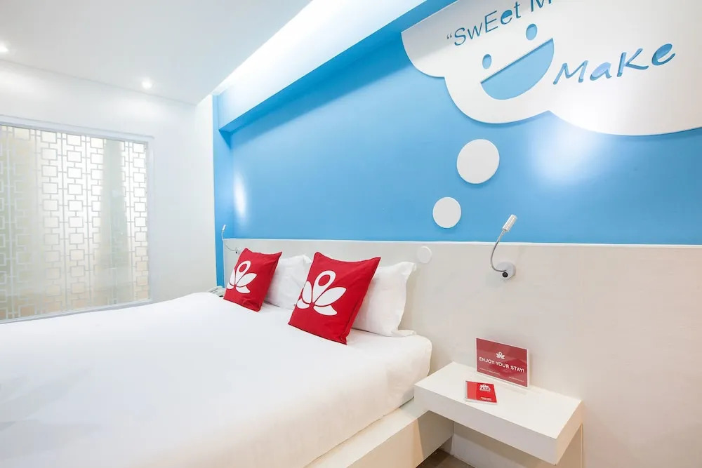 ZEN Rooms Dibuk Phuket Town