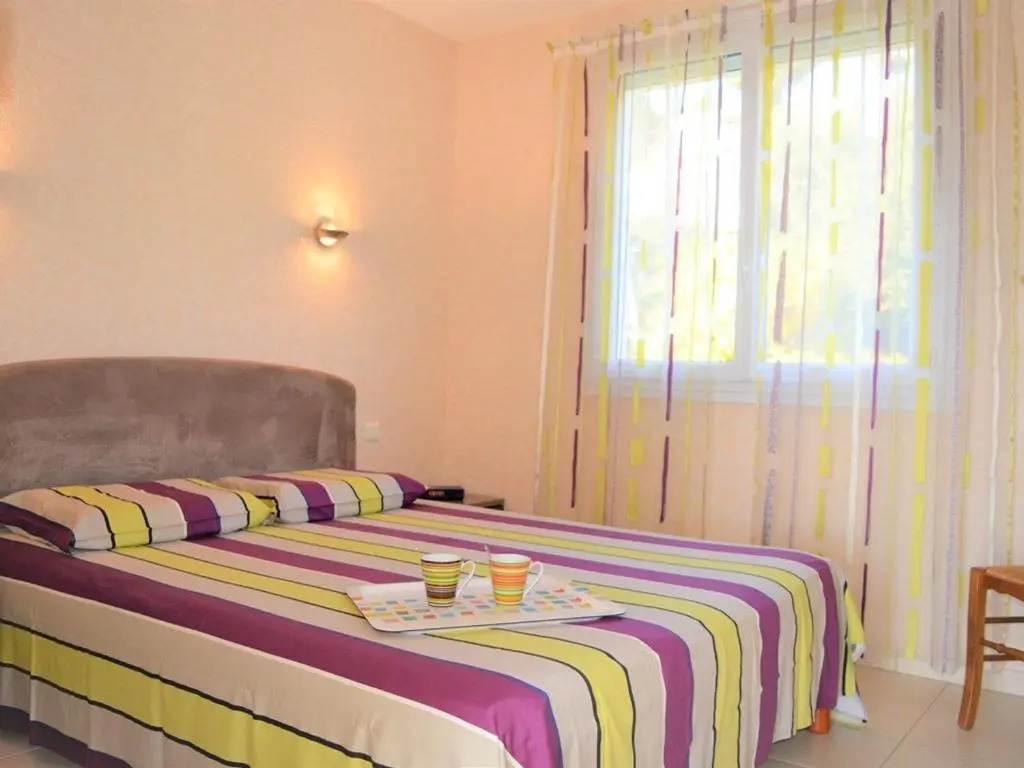 Appartement Le Lavandou, 3 pièces, 4 personnes - FR-1-251-25