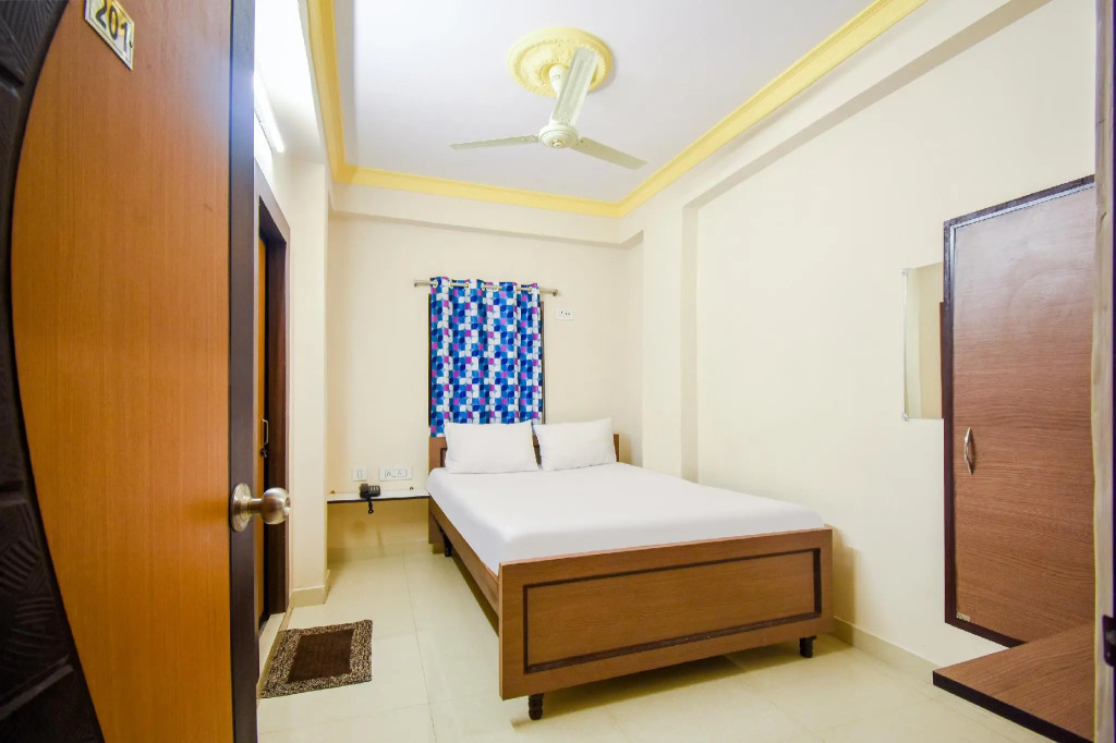 Super Hotel O Trisha Guest House