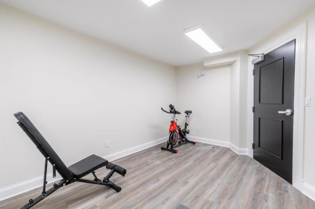 Rideau King 1Br Apartment Free Parking