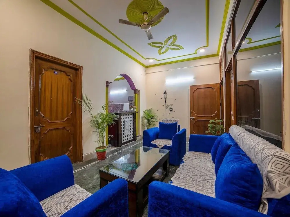 Onella Rooms by OYO Rooms