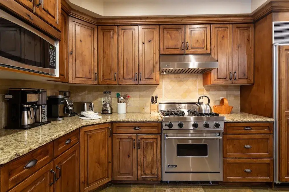 Trail's End Lodge at Deer Valley Resort - Three Bedroom Residence with Spa #301 3 Condo