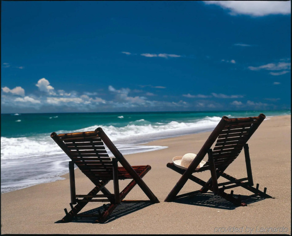 Jupiter Beach Resort & Spa