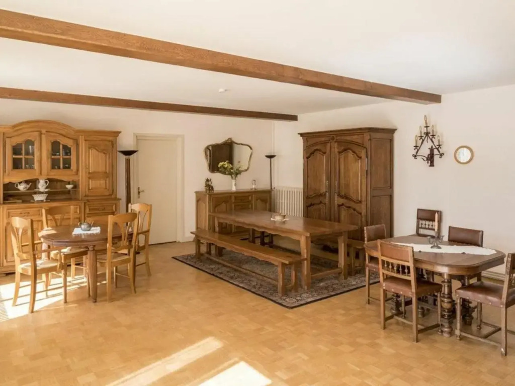 Gîte pour 12 face au château de Thillombois avec jardin, cheminée et équipements PMR - FR-1-585-38