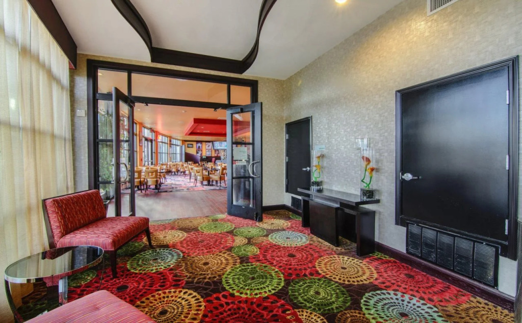 Holiday Inn Arlington NE-Rangers Ballpark by IHG