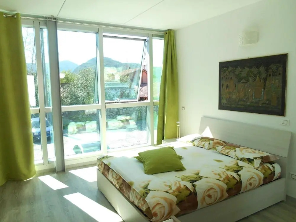 Direttamente Al Lago Apartments