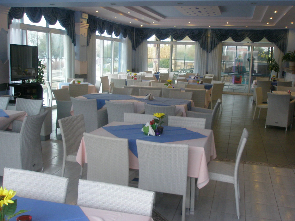 Aphrodite Beach Hotel