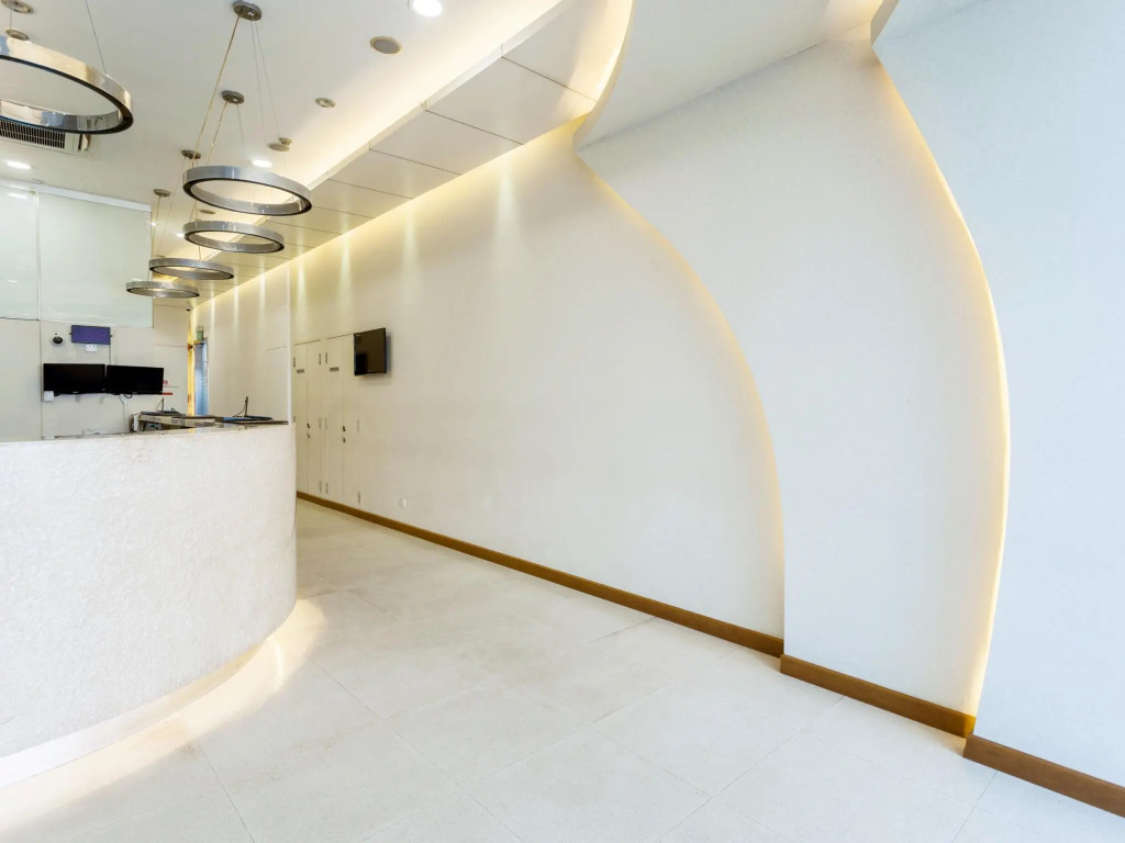 Hotel 81 Elegance