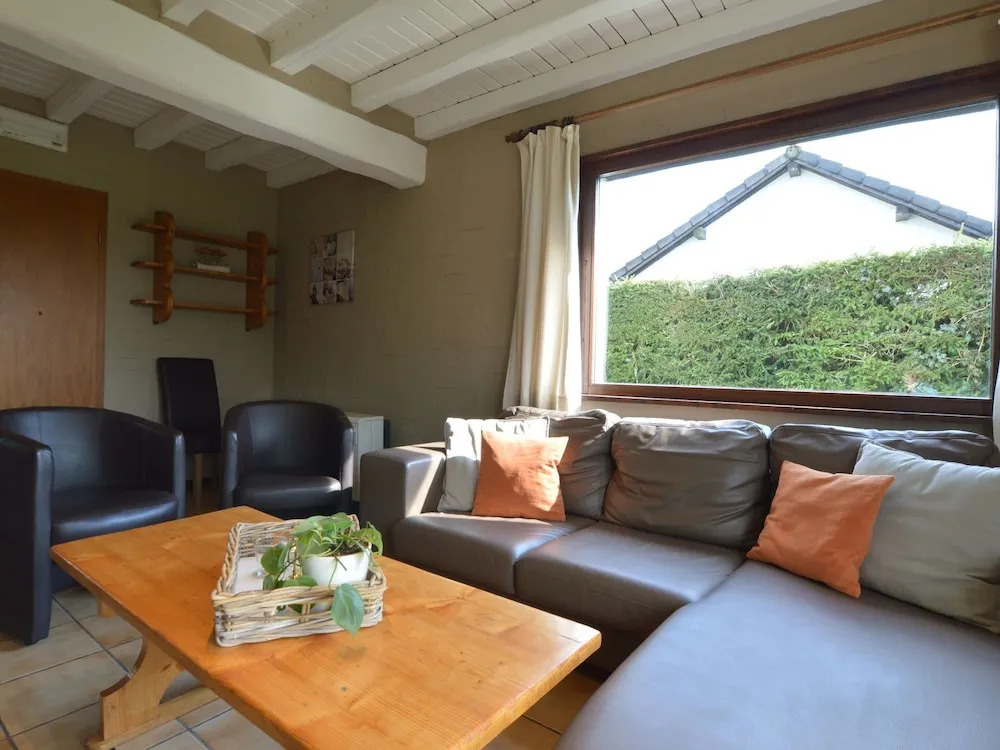 Cozy Holiday Home in Mont Liege with Garden