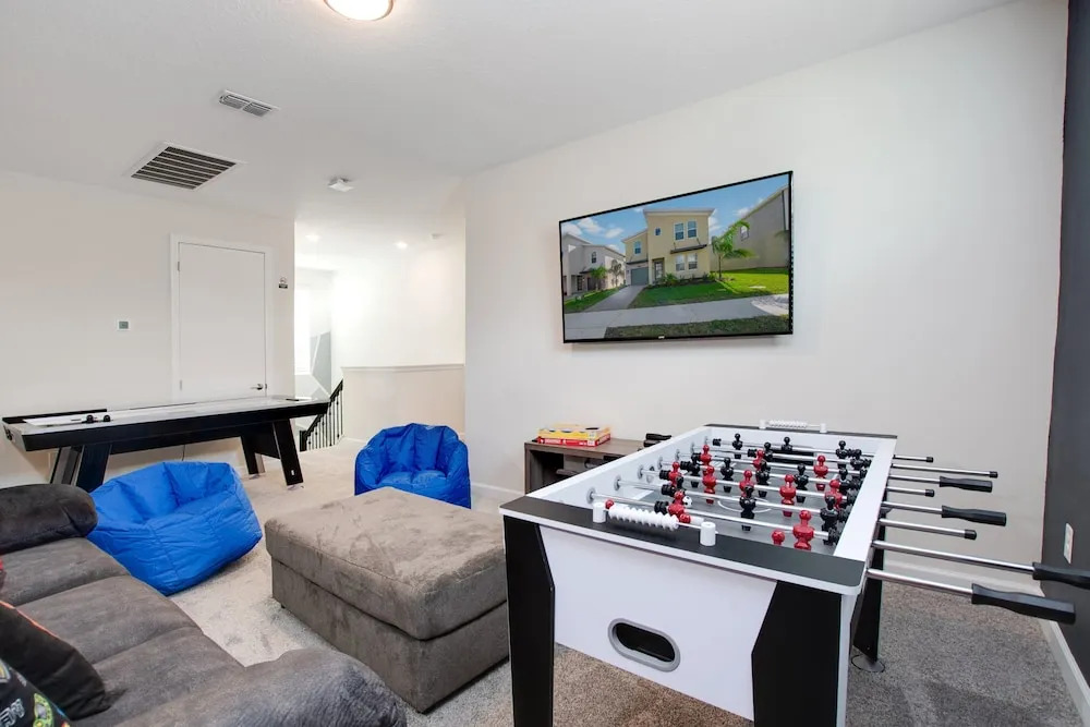 Champions Gate 6BR Luxury Home + Resort