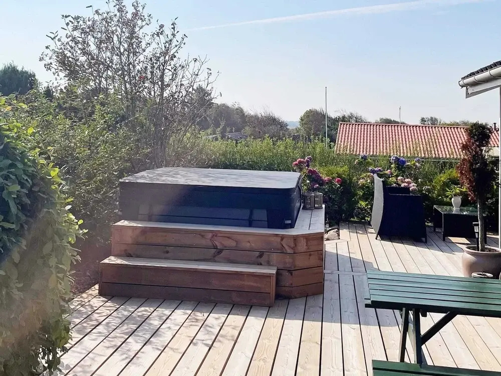 6 person holiday home in Struer-By Traum