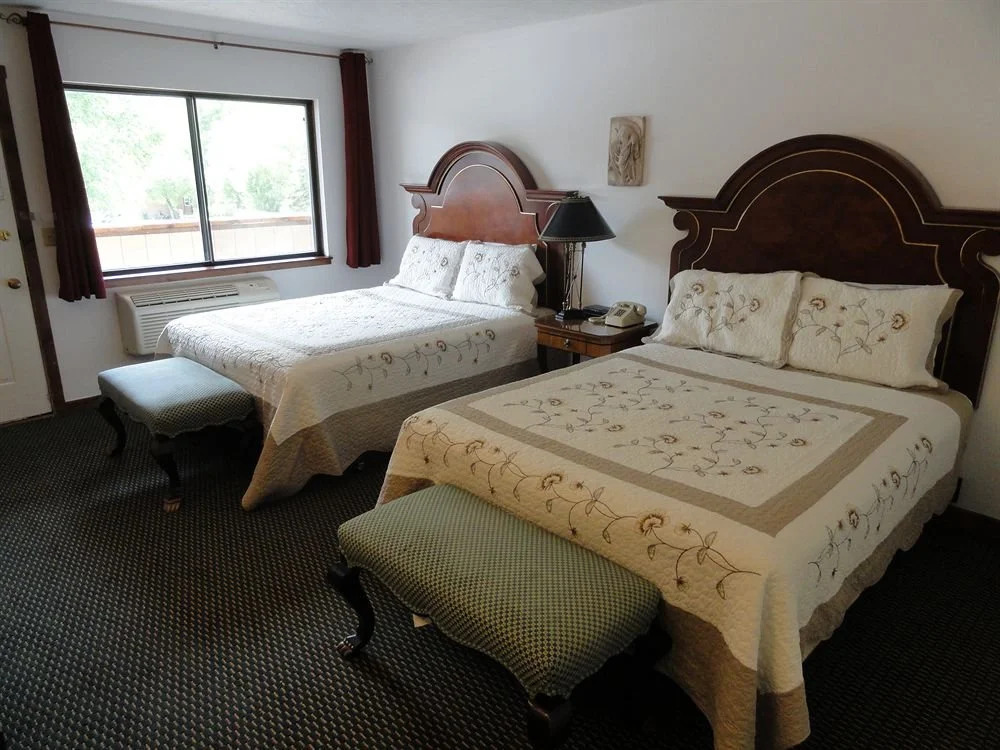 Cache Creek Lodge