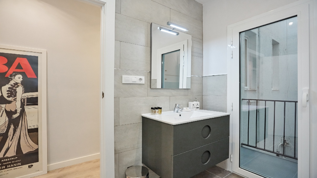 UD - MA31 Private 2 Bedrooms 3B - MID STAY RENTALS