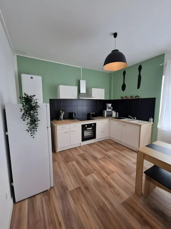 Apartment in Le Mans Near Train Station