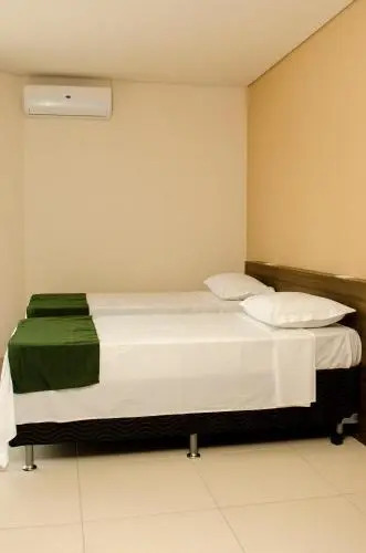 Hotel XV