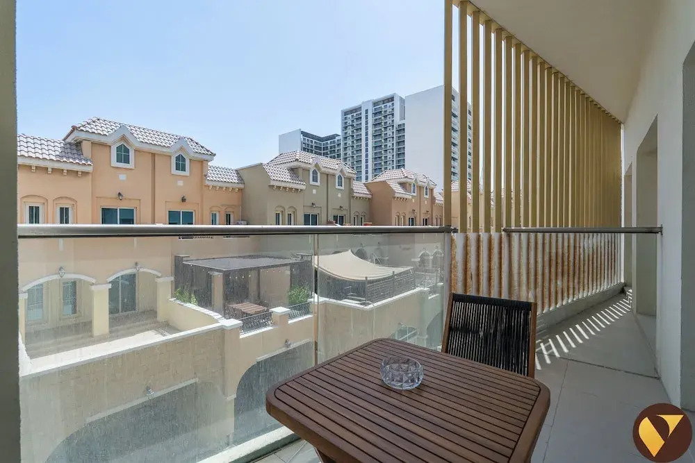 Spacious Pulse Smart Residence JVC