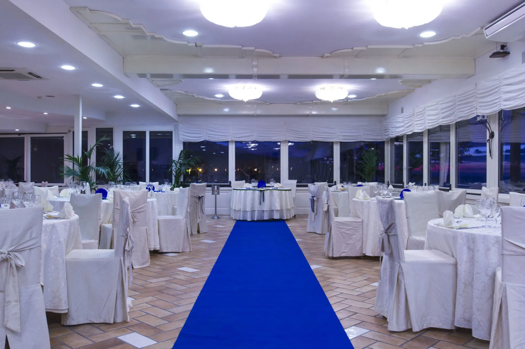 HR Hotel & Spa