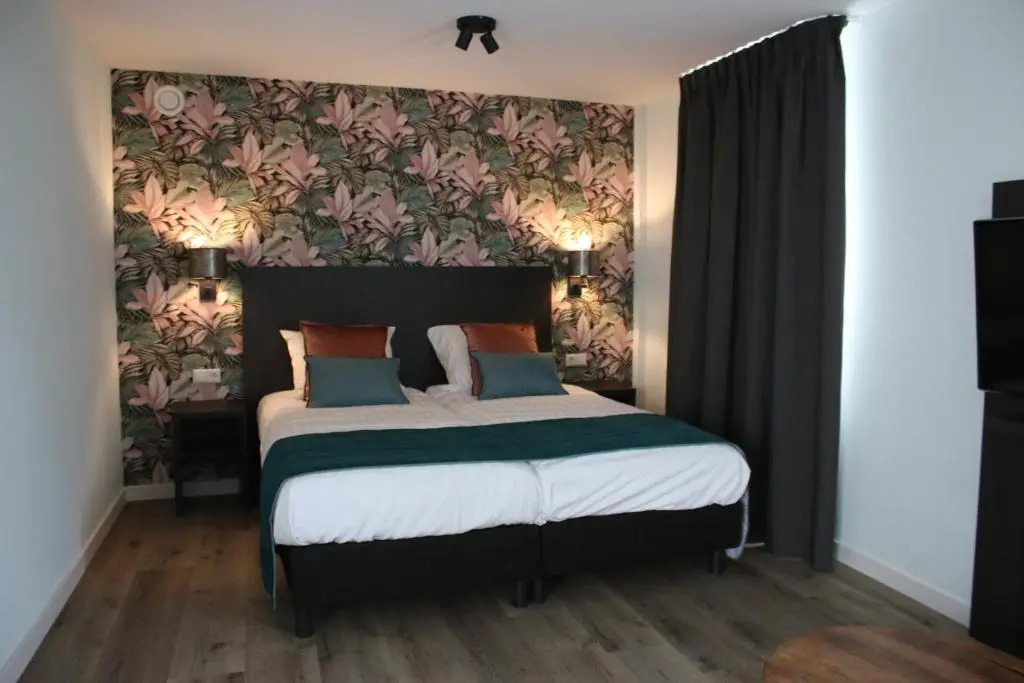 Studio SIS - Aparthotel
