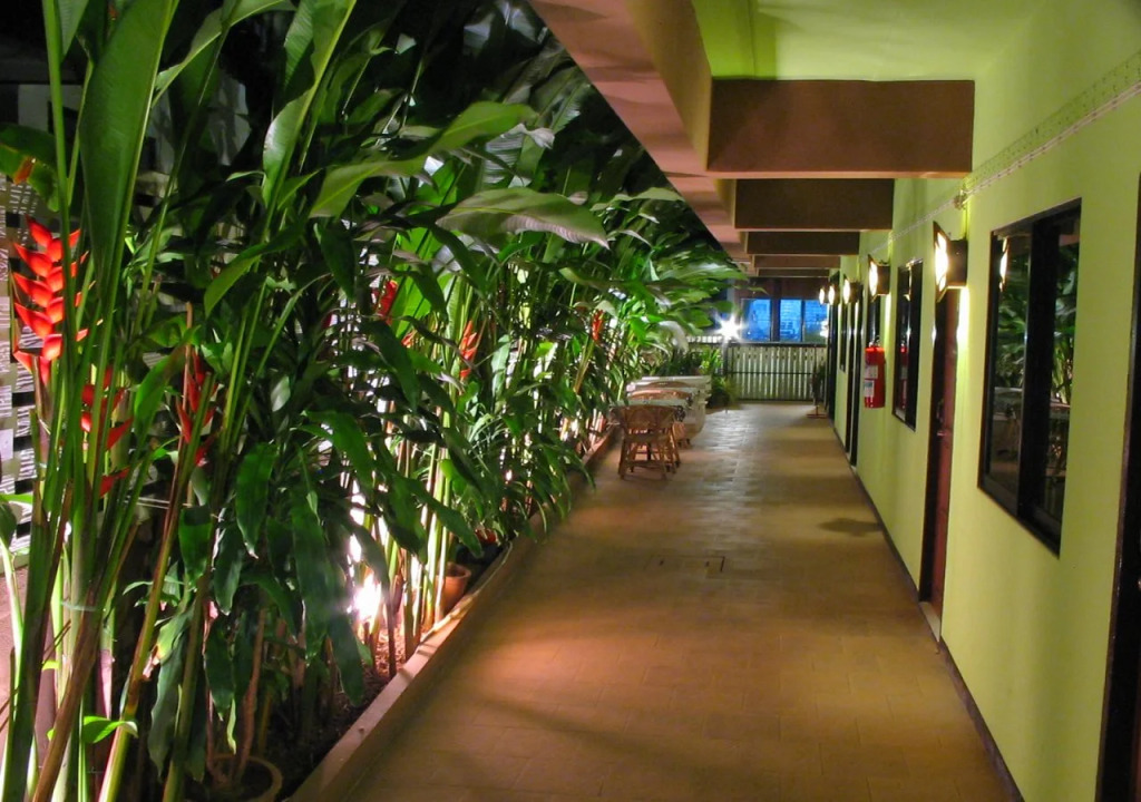 T-Room Guest House