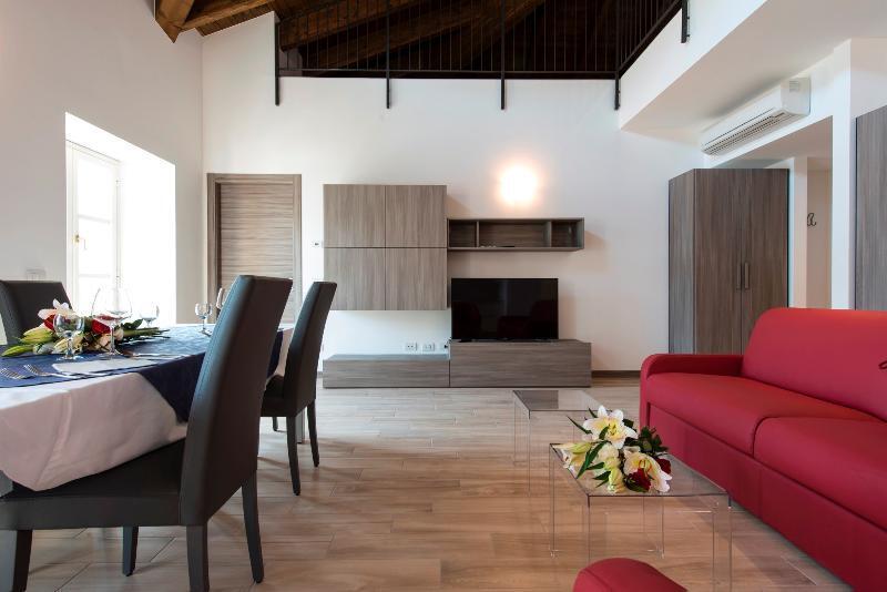 Britannia Luxury Apartments
