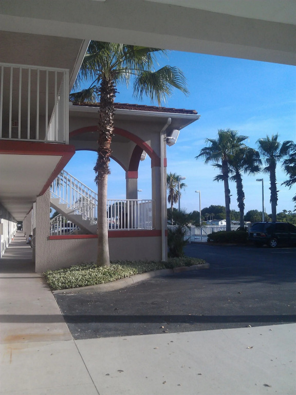 Serena Inn