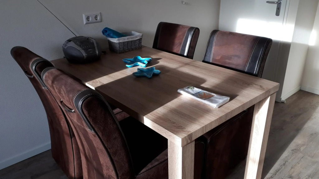De Sprink 4 - Vakantiewoning en Luxe kamer