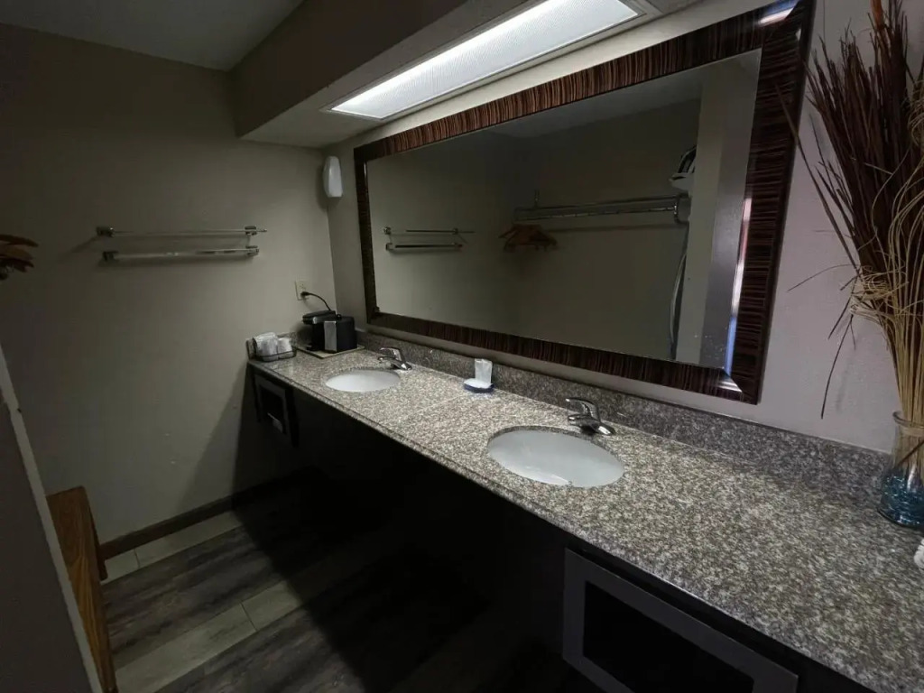 Mountain Grove Travelodge