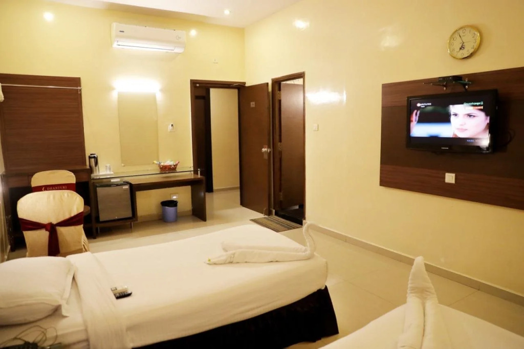 Hotel Swagath Grand