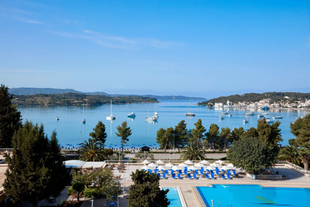 AKS Porto Heli Hotel