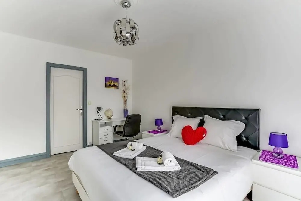 LE 27 Appartement 3 Etoiles PartDieu PKG