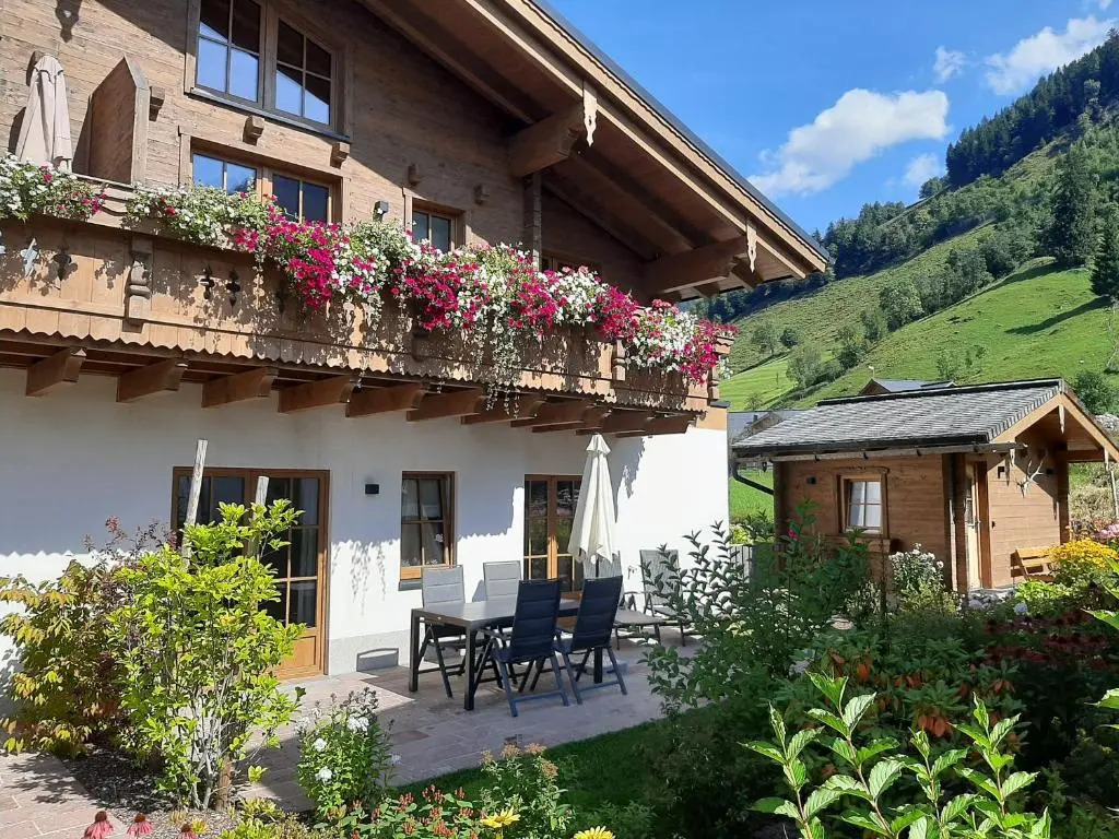 Hochalmbahnen Chalets Rauris 1-06 WE2 Maislaufeldweg 1g EG