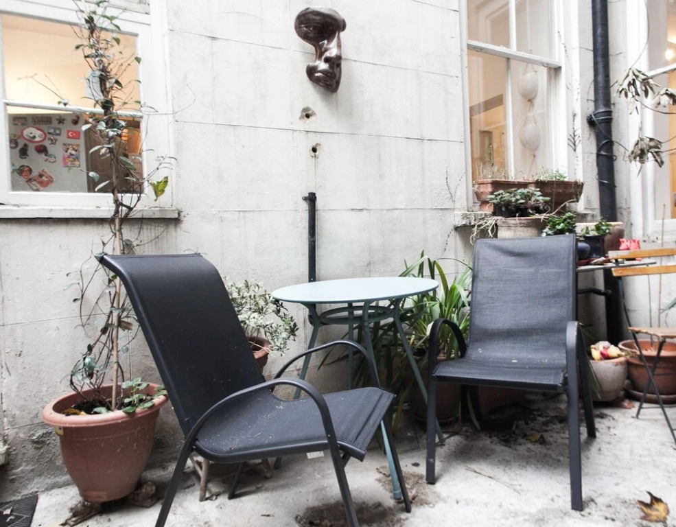 Charming Large Bloomsbury Apartment