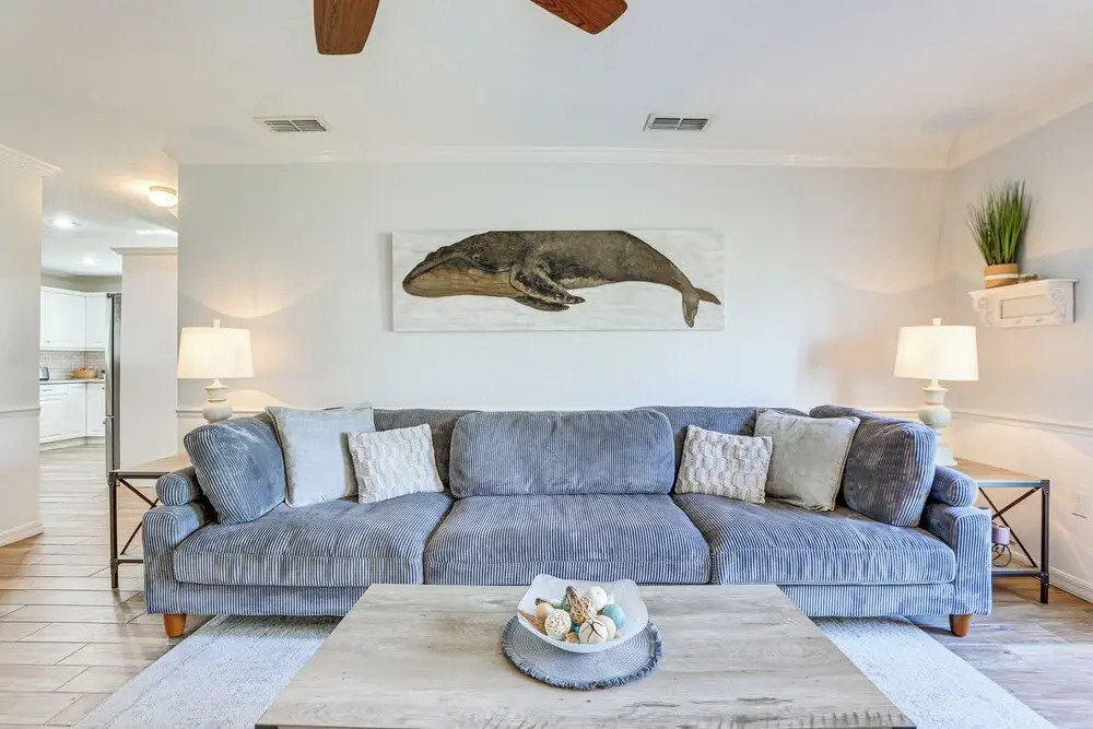 Pet-friendly Home w/ Heated Pool in Bradenton