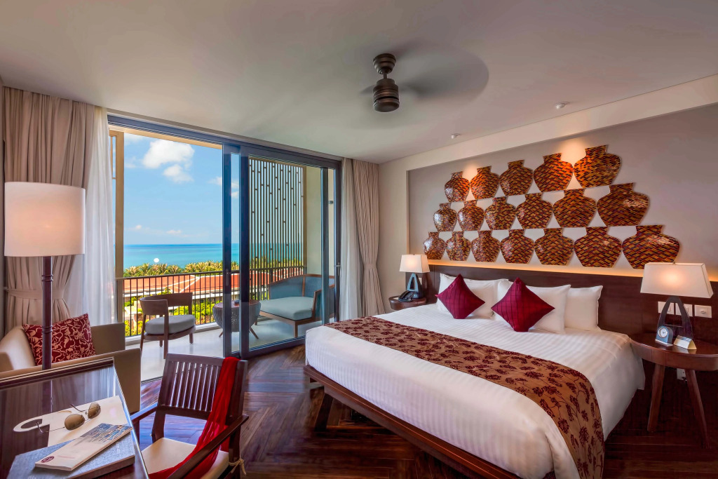 Salinda Resort Phu Quoc - Sparkling Wine Breakfast